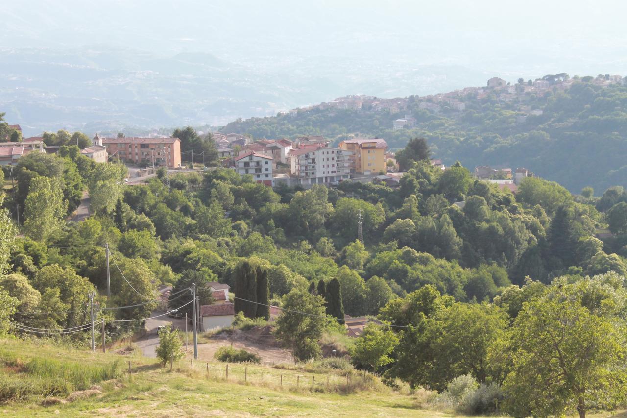 Celico Agriturismo Pietro Falcone 게스트하우스 외부 사진